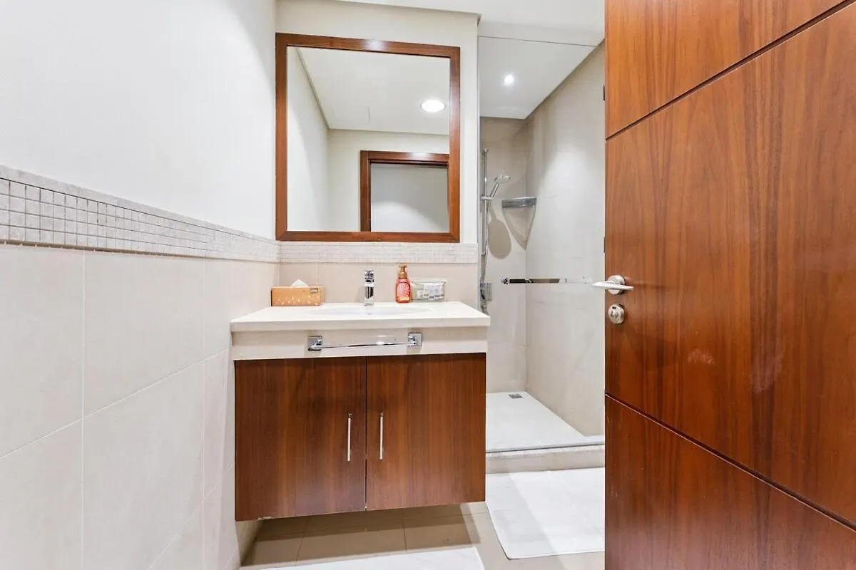3Br Family Abode With Iconic Burj Khalifa View Apartamento Dubai 0*,  Emirados Árabes Unidos