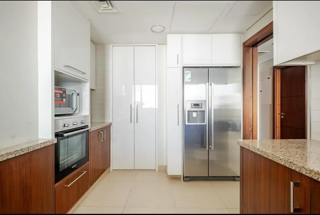 3Br Family Abode With Iconic Burj Khalifa View Apartamento Dubai